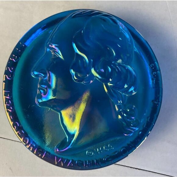 Vintage 1969 George Washington Carnival Glass Paper Weight Sculpture - 4.5" - Picture 1 of 4